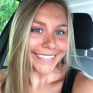 Meet your Posher, Shelby